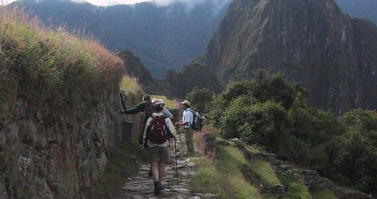 inca trail trekkers peru