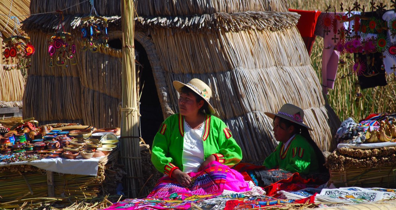 Uros Islanders