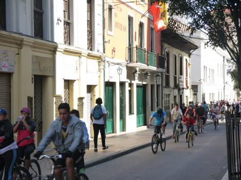 cycling-bogota-colombia