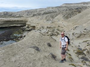 hiking-piramides-to-punto-pardelas-peninsula-valdes-argentina