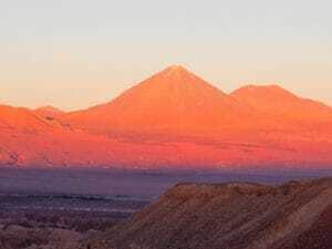 Licancabur-sunset-from-Uyuni-Bolivia