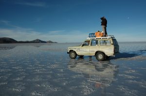 uyuni taking photos